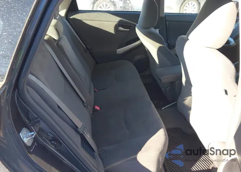 2011 Toyota Prius Two from USA, damaged, VIN JTDKN3DU2B1377581